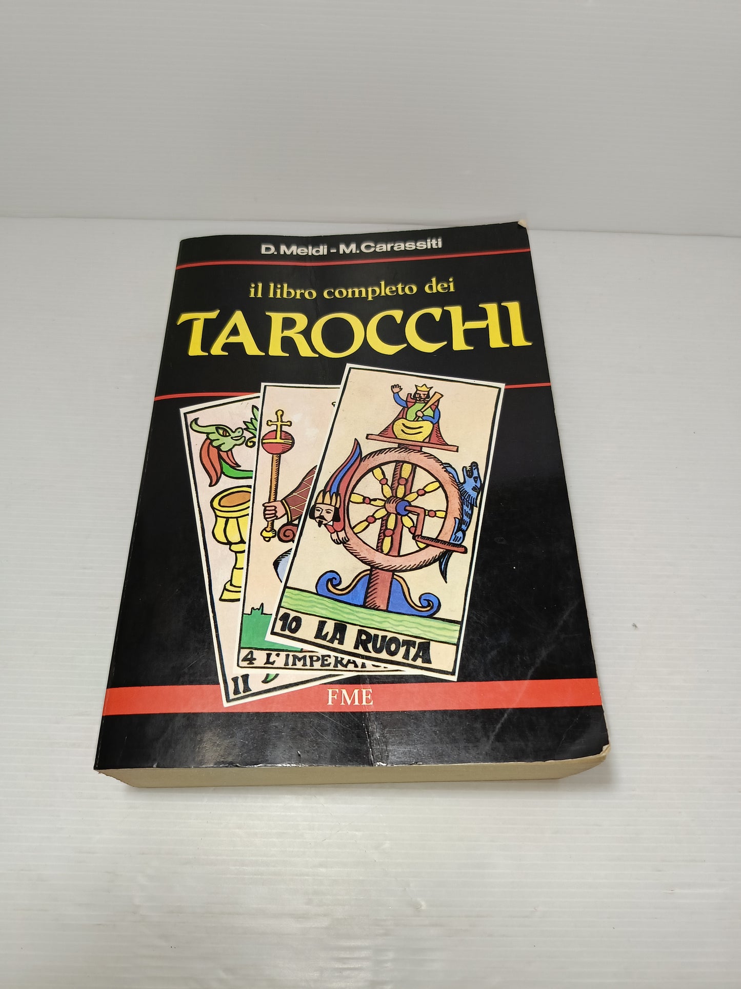 Il Libro Completo Dei Tarocchi Meldi/Carassiti
Edito nel 1989 da Fratelli Melita Editori