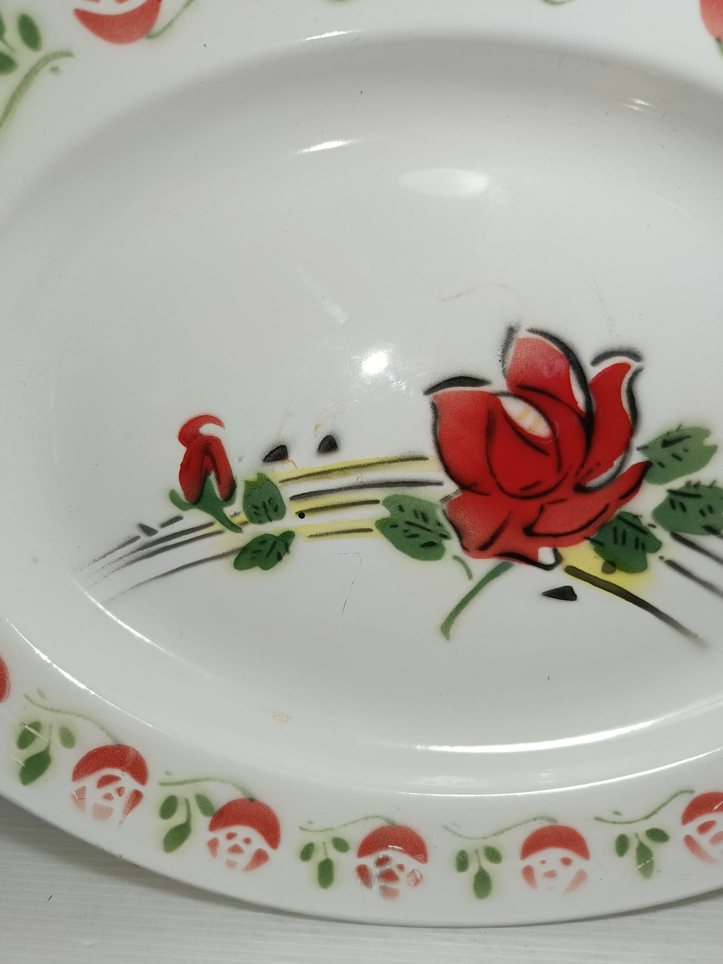 Piatto In Metallo Smaltato Vintage