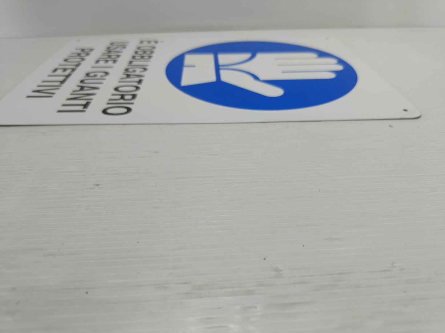 Cartello Segnaletico Sicurezza In Metallo
Dimensioni 30 x 20 cm