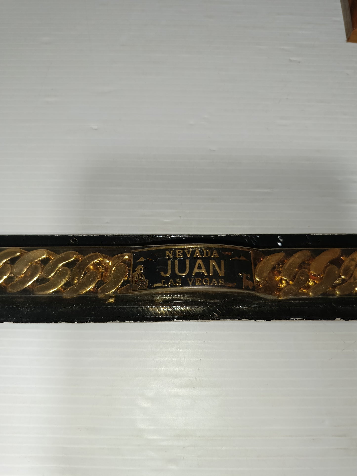 Bracciale In Metallo Placcato Oro 24Kt.
Phoenician Enterprises