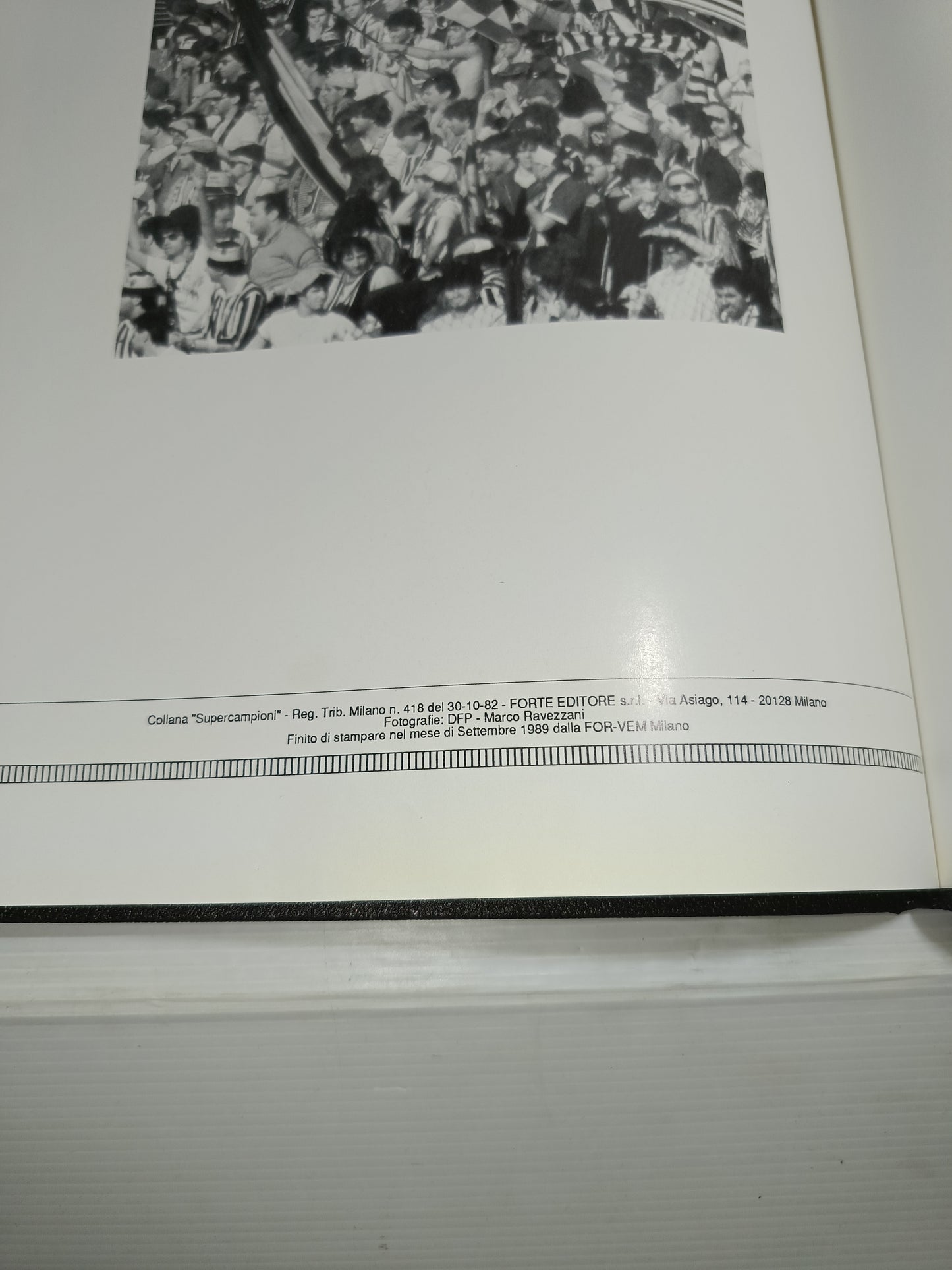 Juventus 89-90
Edito nel 1989 da Forte Editore