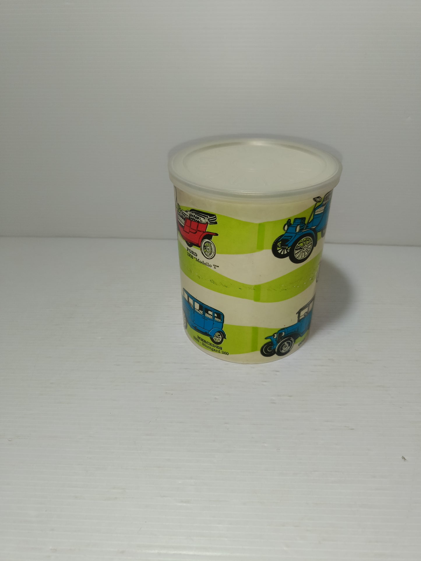 Barattolo Caffè Suerte Auto D'epoca In Plastica Anni 70
Vuoto