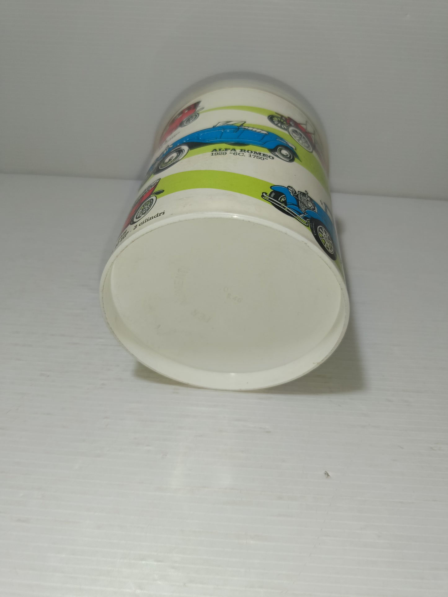 Barattolo Caffè Suerte Auto D'epoca In Plastica Anni 70
Vuoto