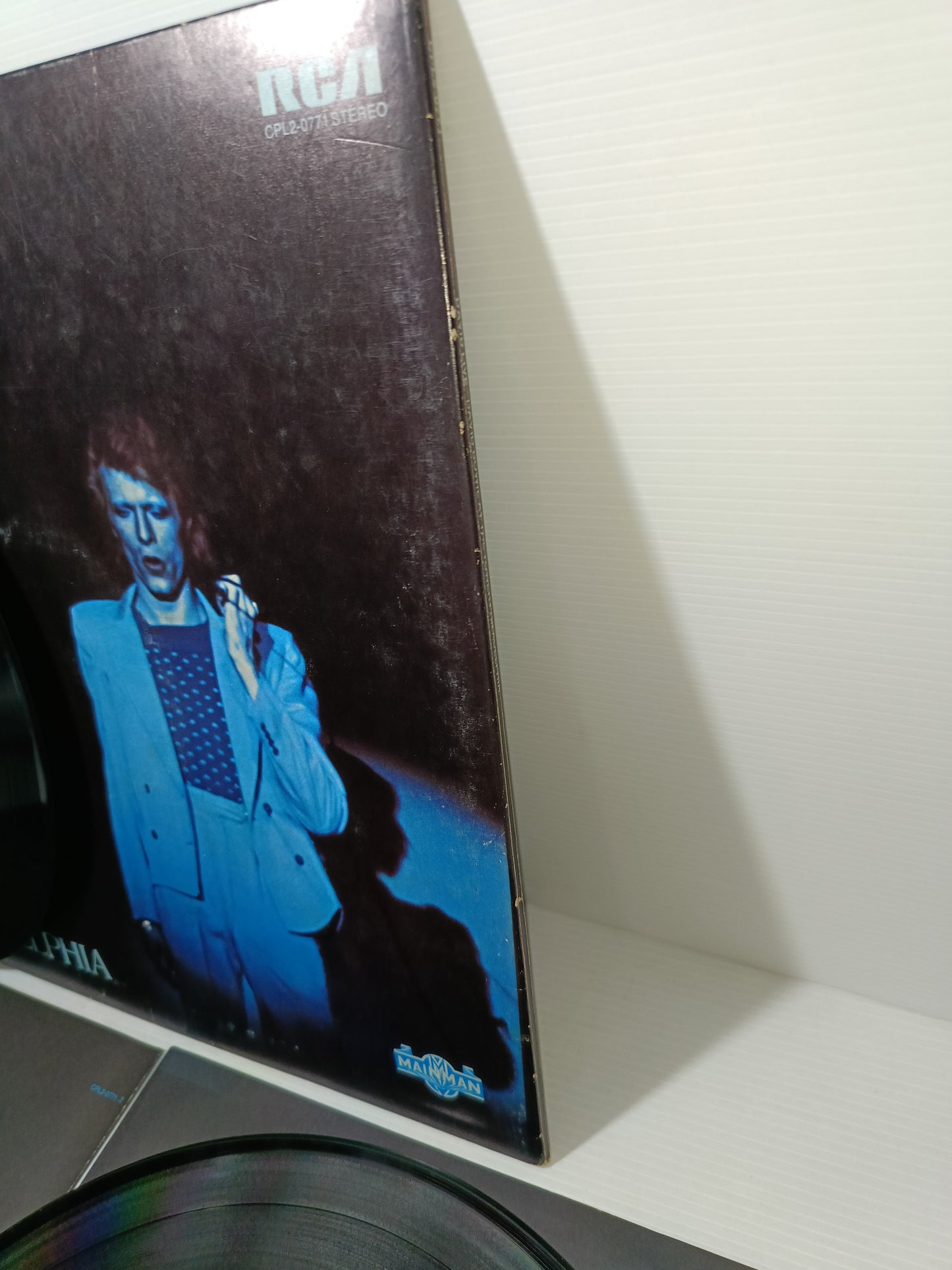 David Bowie At The Tower Philadelphia 2Lp 33 giri
Edito nel 1974 da RCA Cod .CPL2 -0771