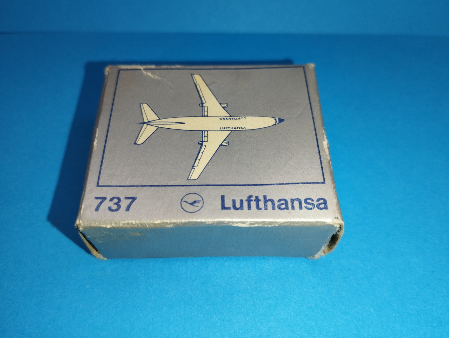 Boeing 737 Lufthansa model

 Produced by Schuco n.784/1

 Made in Western Germany