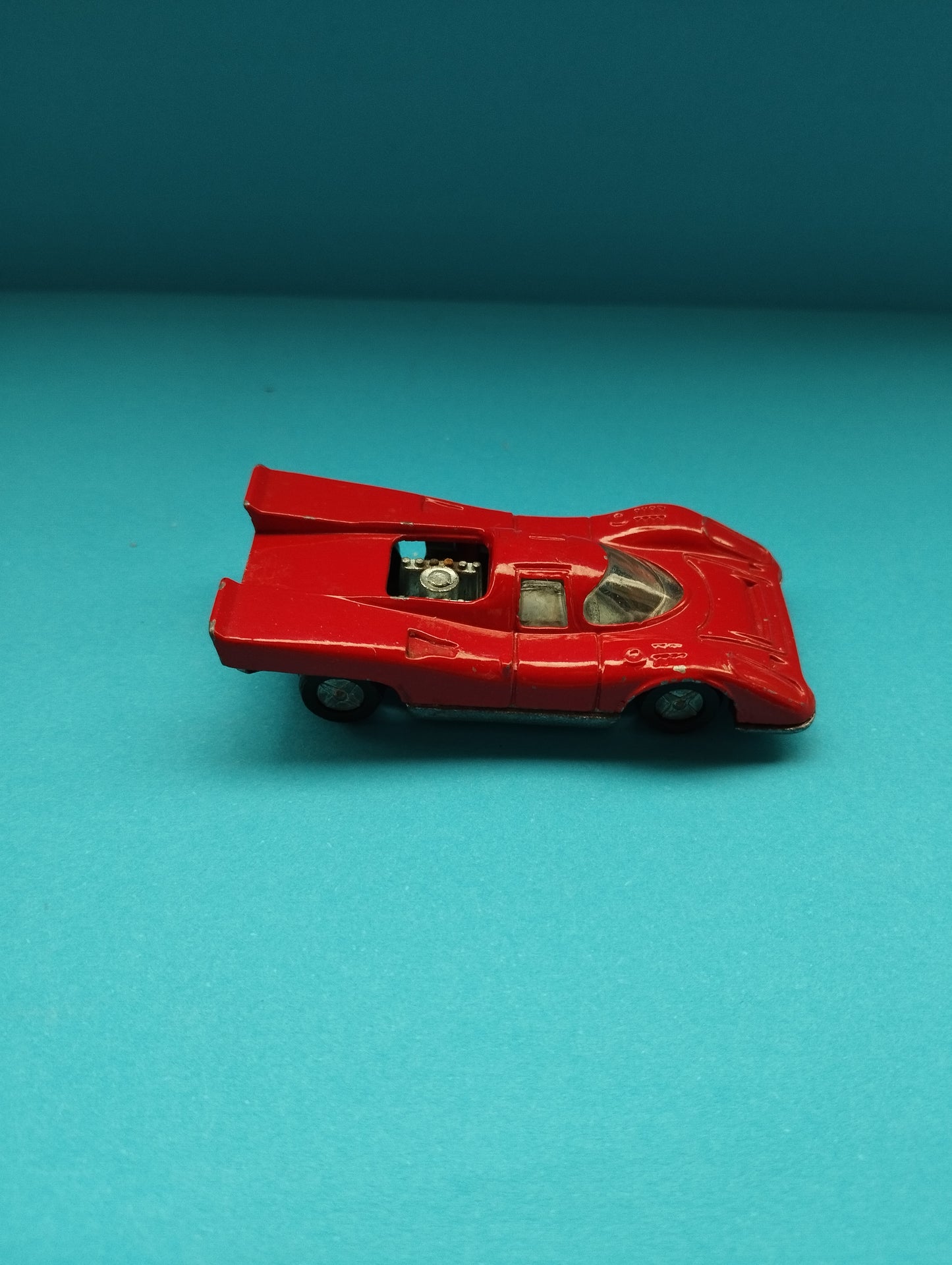 Modellino Porsche 917

Prodotto da Mercury Serie Speedy

Scala 1:66