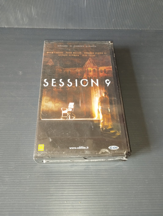 VHS "Session 9"sigillata
