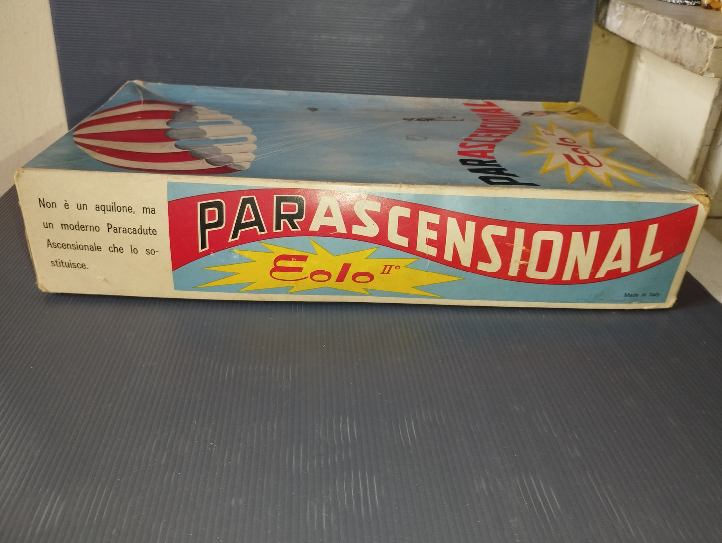 Gioco Parascensional Eolo II

Prodotto da Aerogiocattoli Torino

Made in Italy

Anni 70