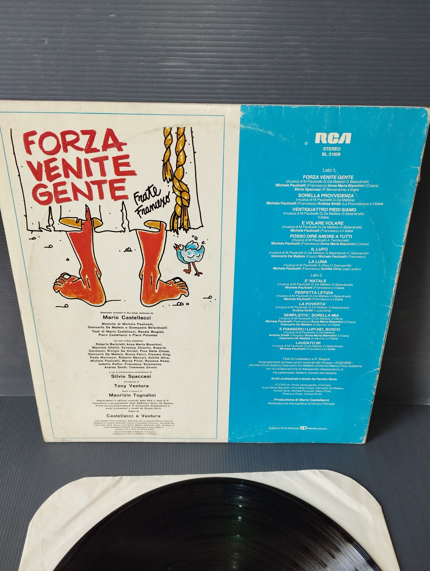 Forza Venite Gente Frate Francesco" LP 33 giri

Edito nel  1981 da RCA cod.BL 31608

Genere:musical