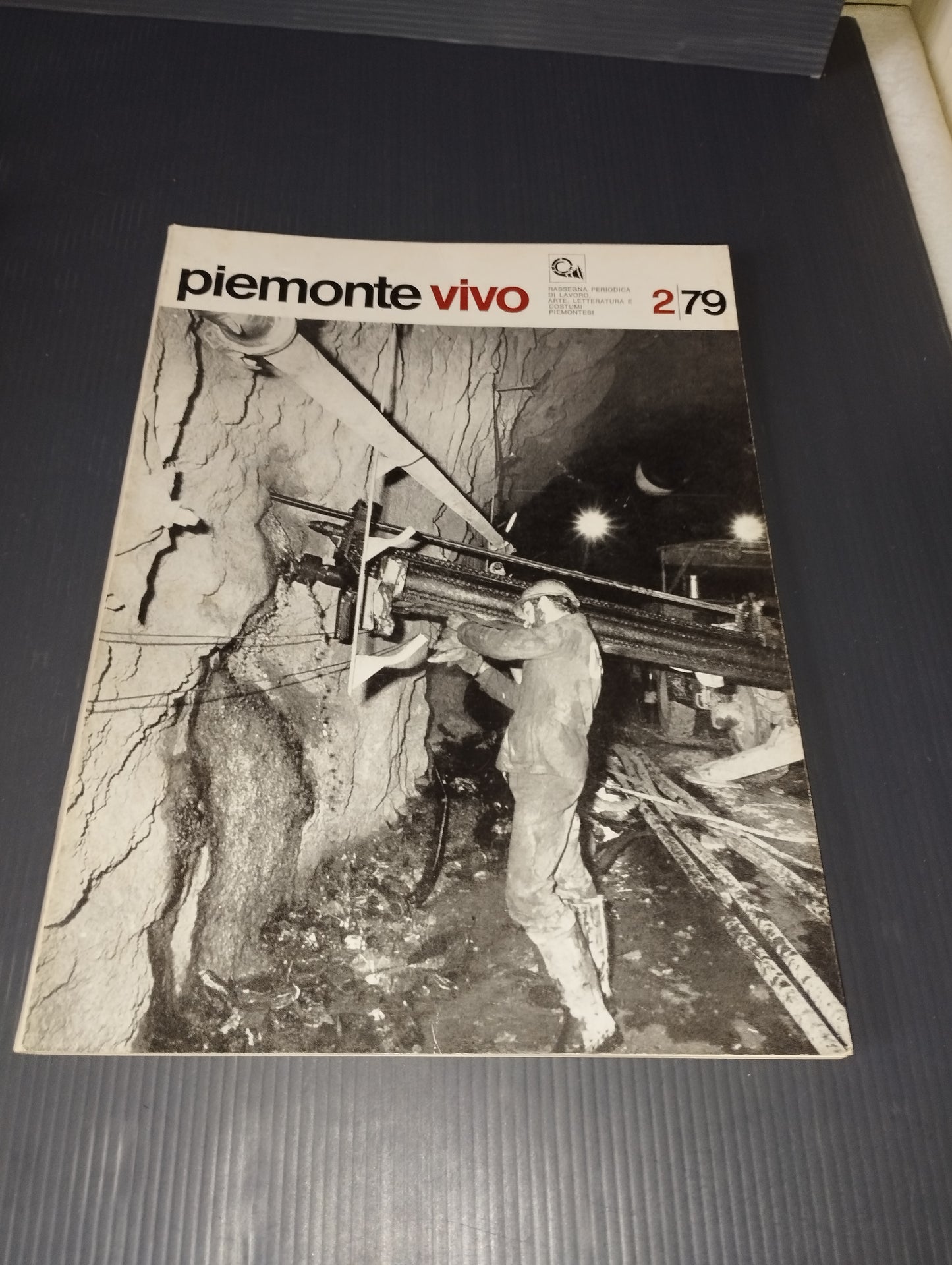 Piemonte Vivo Lot 6 Magazines
 70's