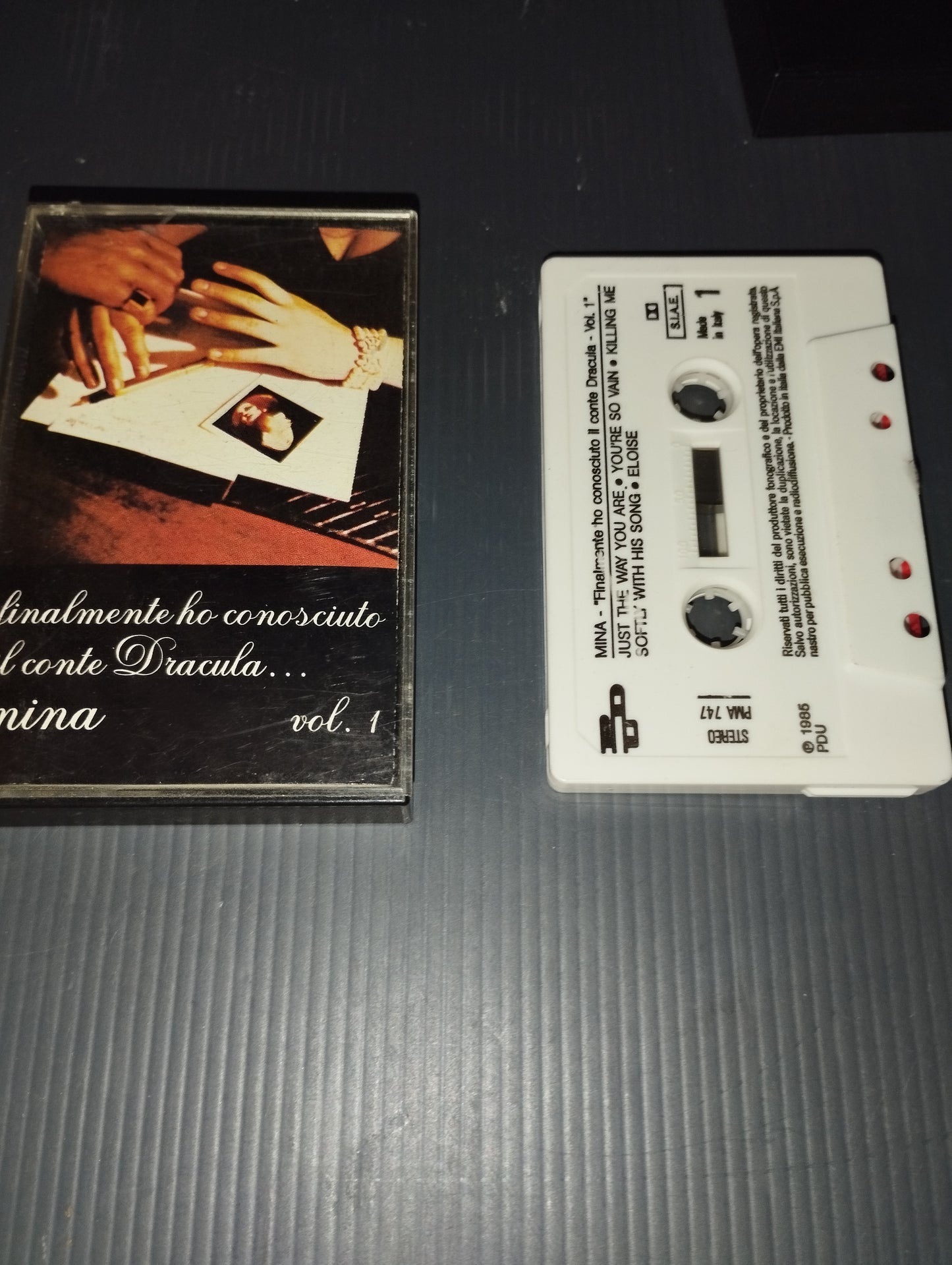 Finalmente ho conosciuto il Conte Dracula vol.1 vol.2"Mina 2 Musicassette