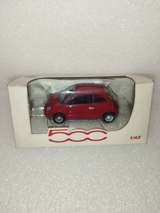 Modellino Fiat Nuova 500
Prodotto da Norev
Scala 1:43