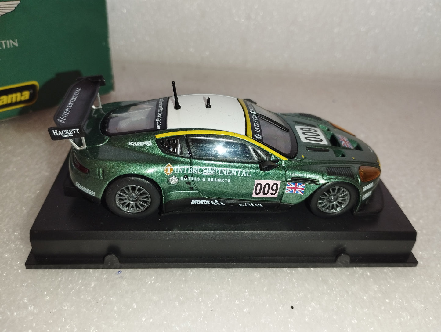 Modellino Aston Martin Racing DBR9

Prodotto  da Motorama 1:43