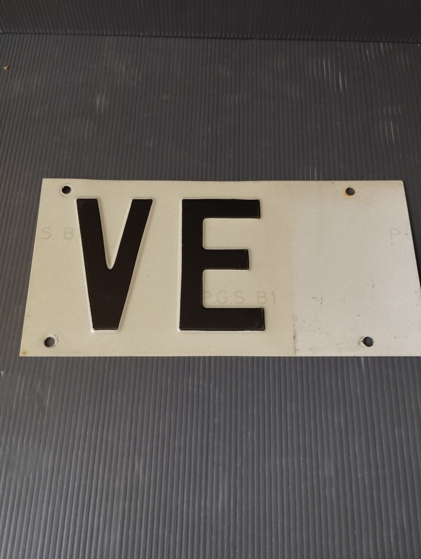 VE Venezia metal plate