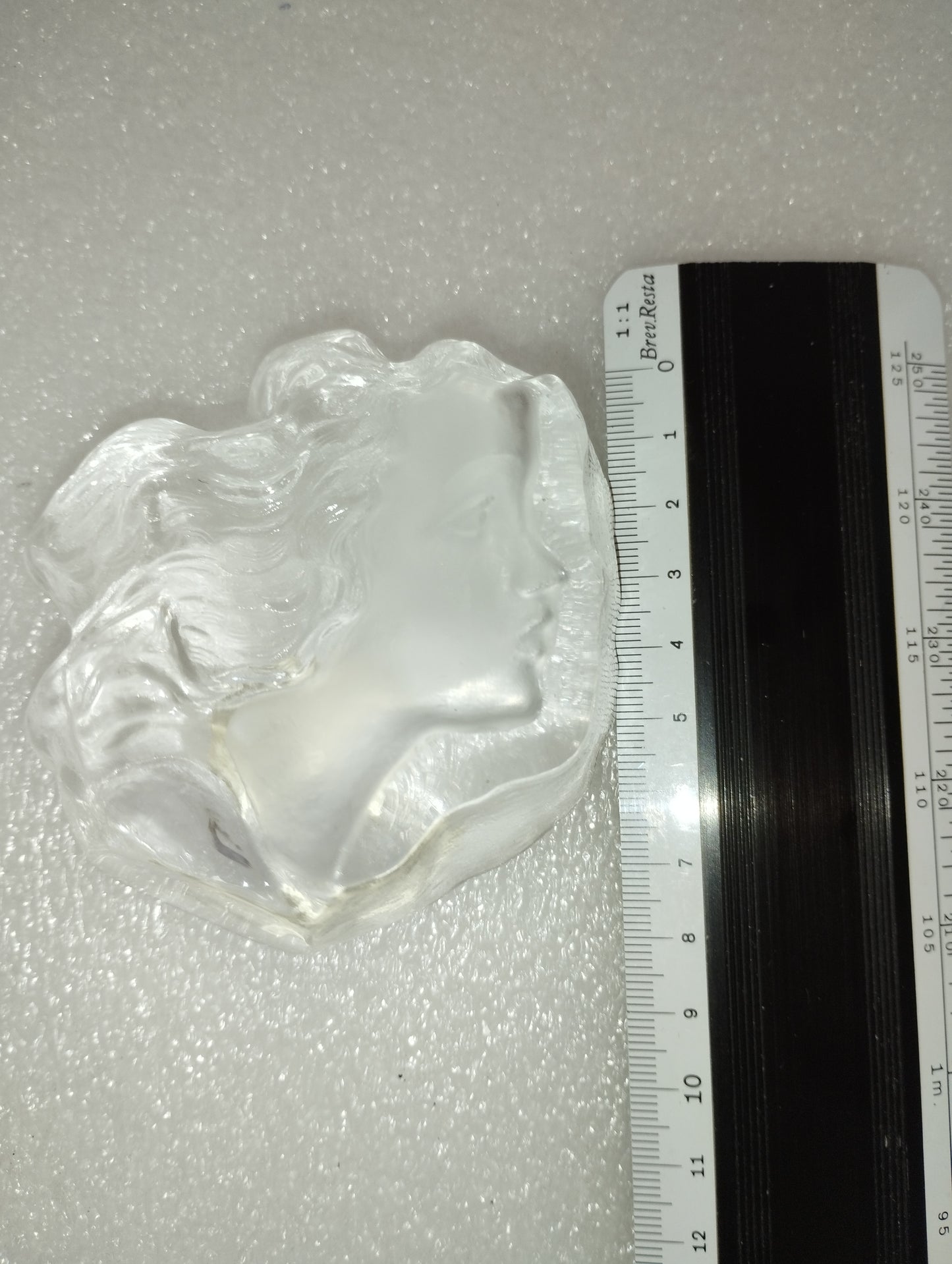 24%PbO Emperor crystal paperweight