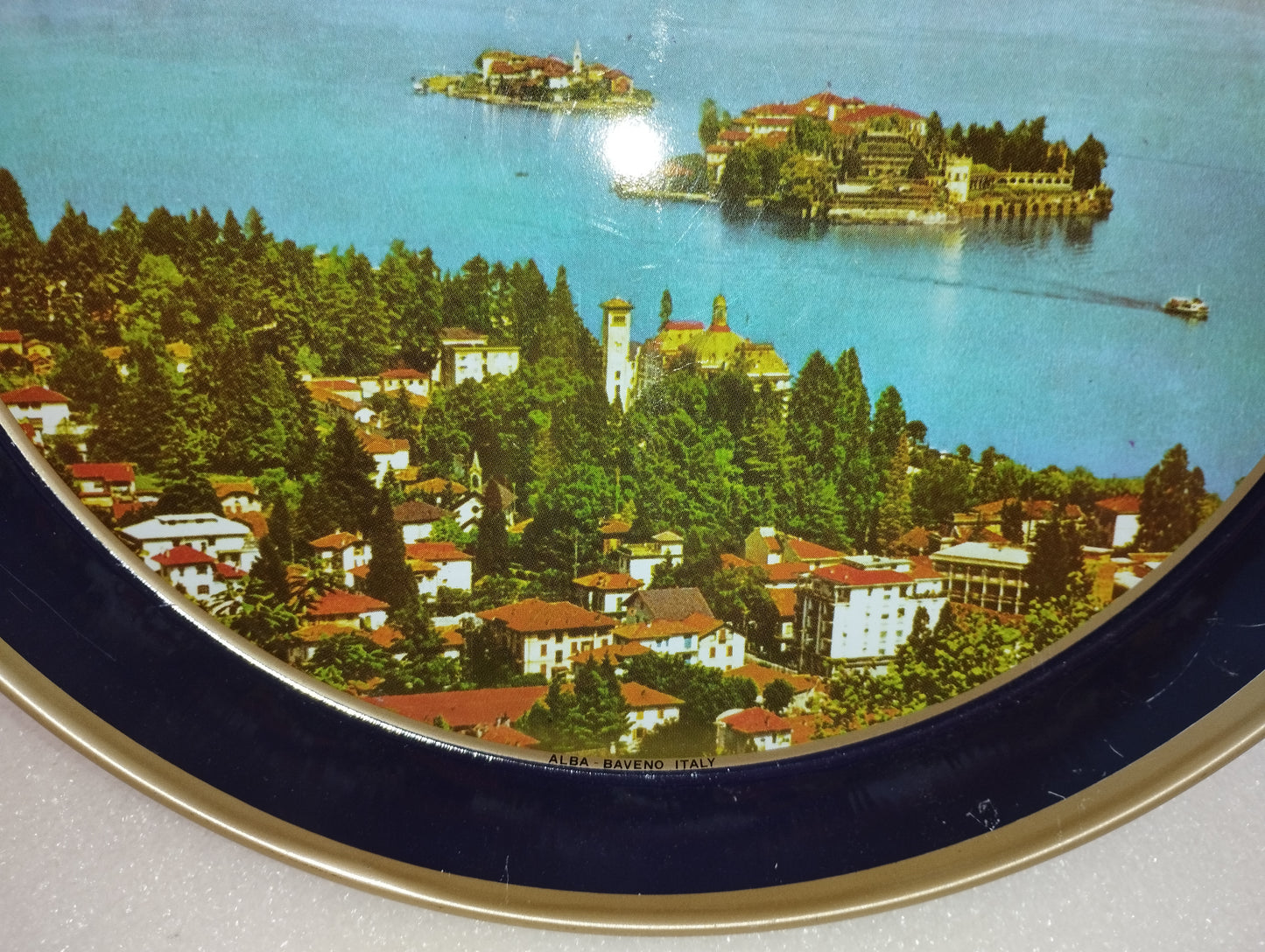 Tray Lake Maggiore and the Borromean Islands
 In tin
 Souvenirs from the 60s