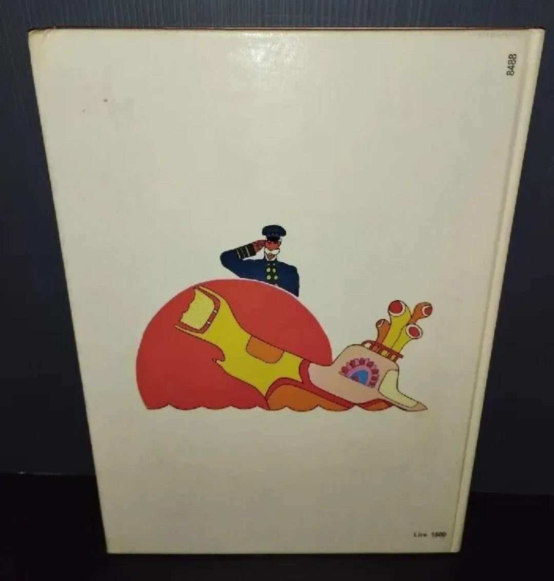 Book "Beatles Yellow Submarine" Arnoldo Mondadori Publisher READ DESCRIPTION