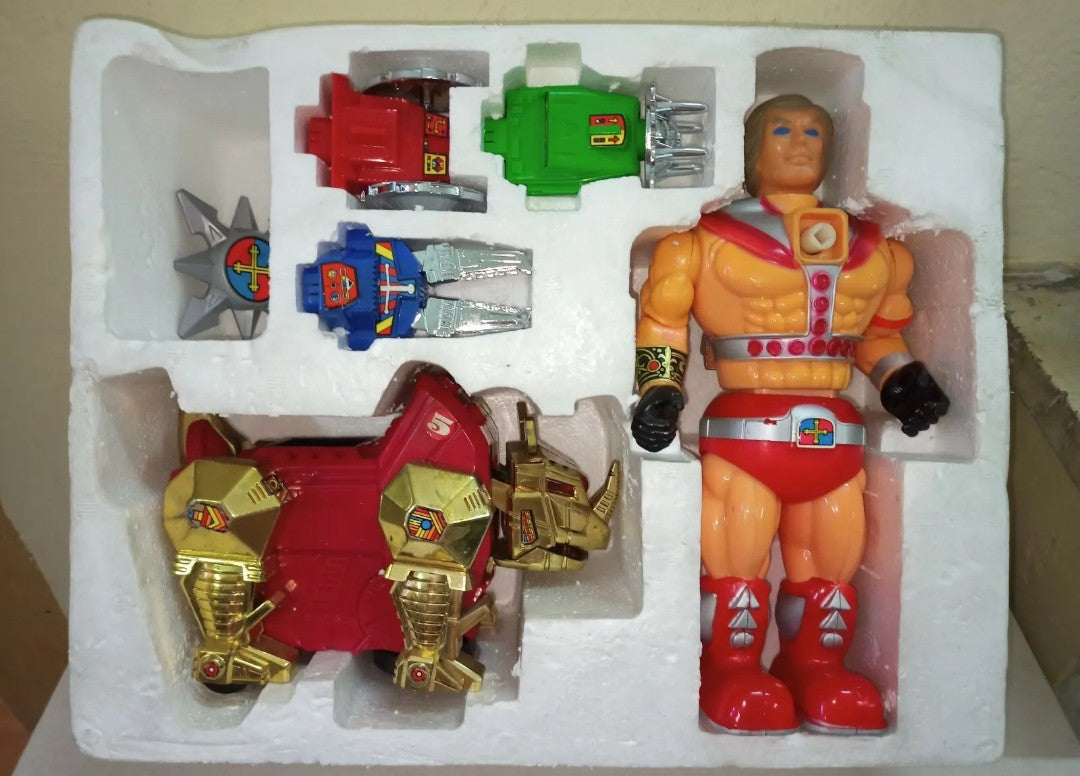 Nebular Warlord Titan and Iron Man, original 1985 READ DESCRIPTION