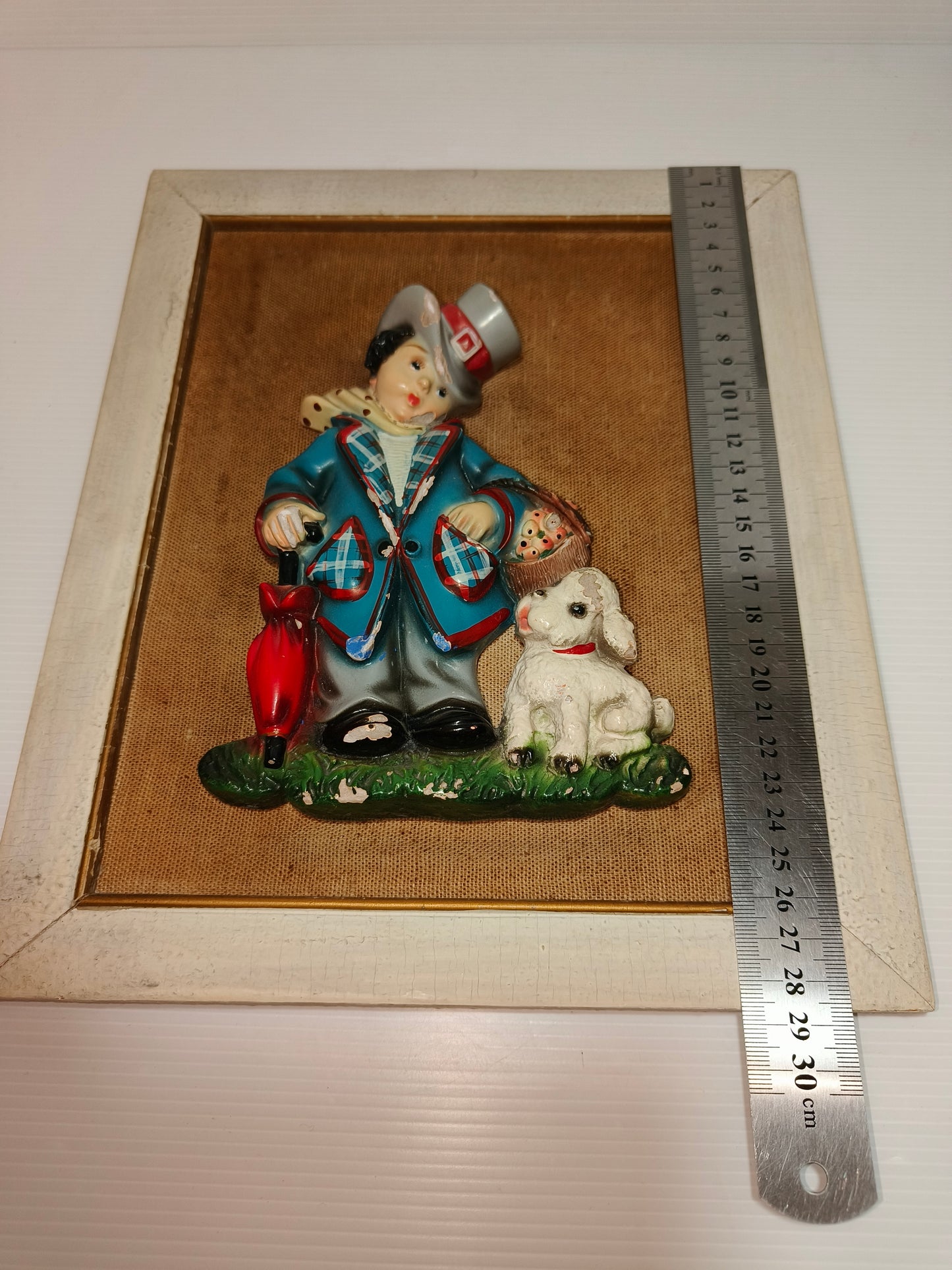 Personaggi in gesso Sarem con cornice anni 60, LEGGI BENE