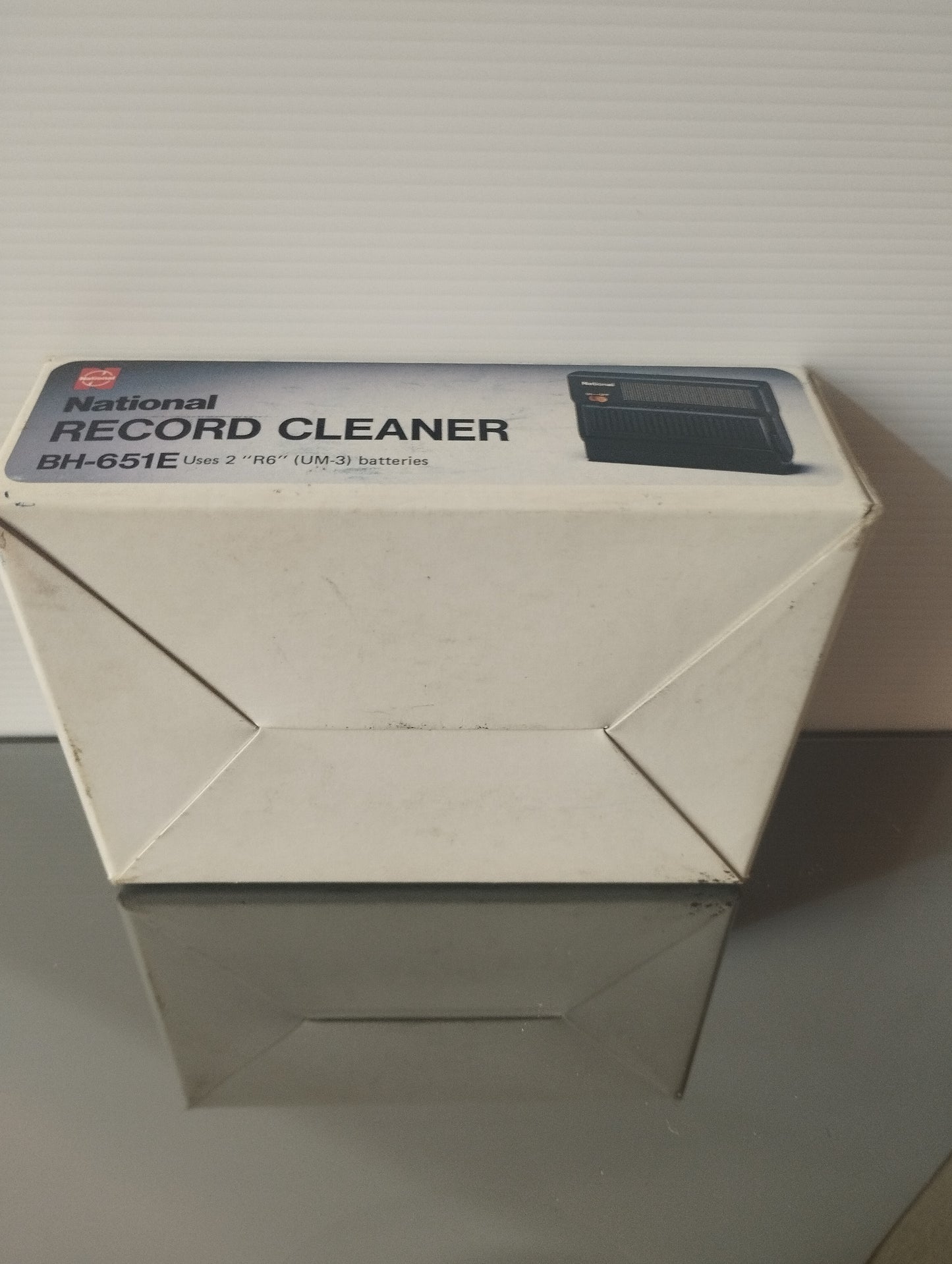 National Record Cleaner BH-651E
Made in Japan