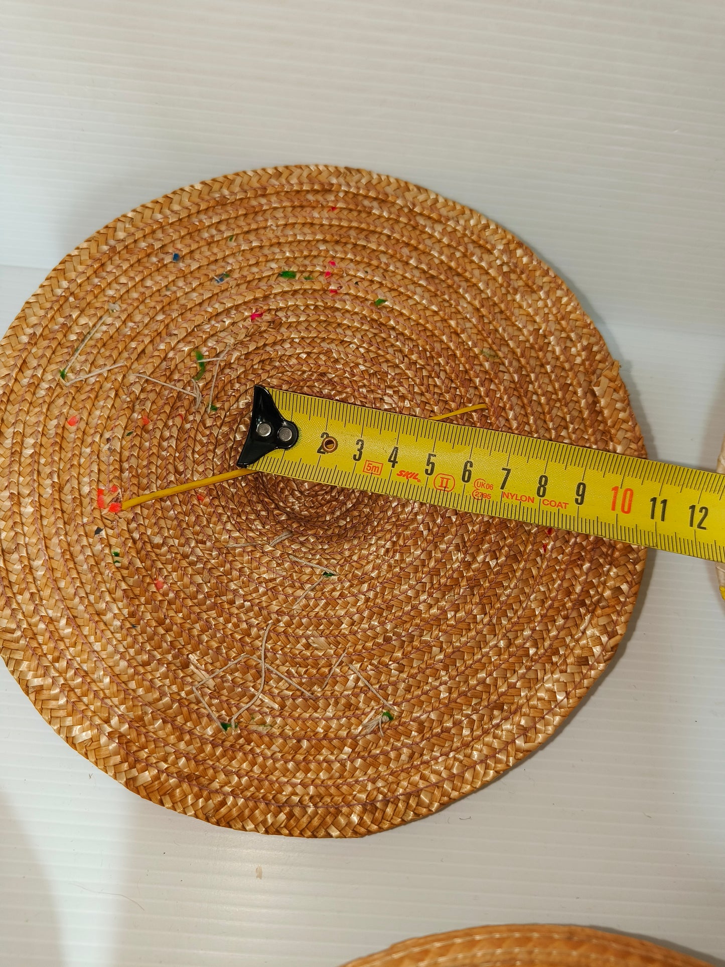 Cappelli in paglia per bambole vintage, LEGGI