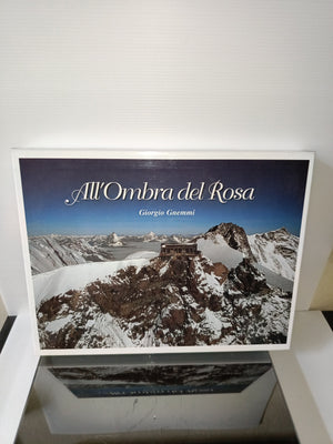 All'ombra Del Rosa Giorgio Gnemmi

Copertina rigida