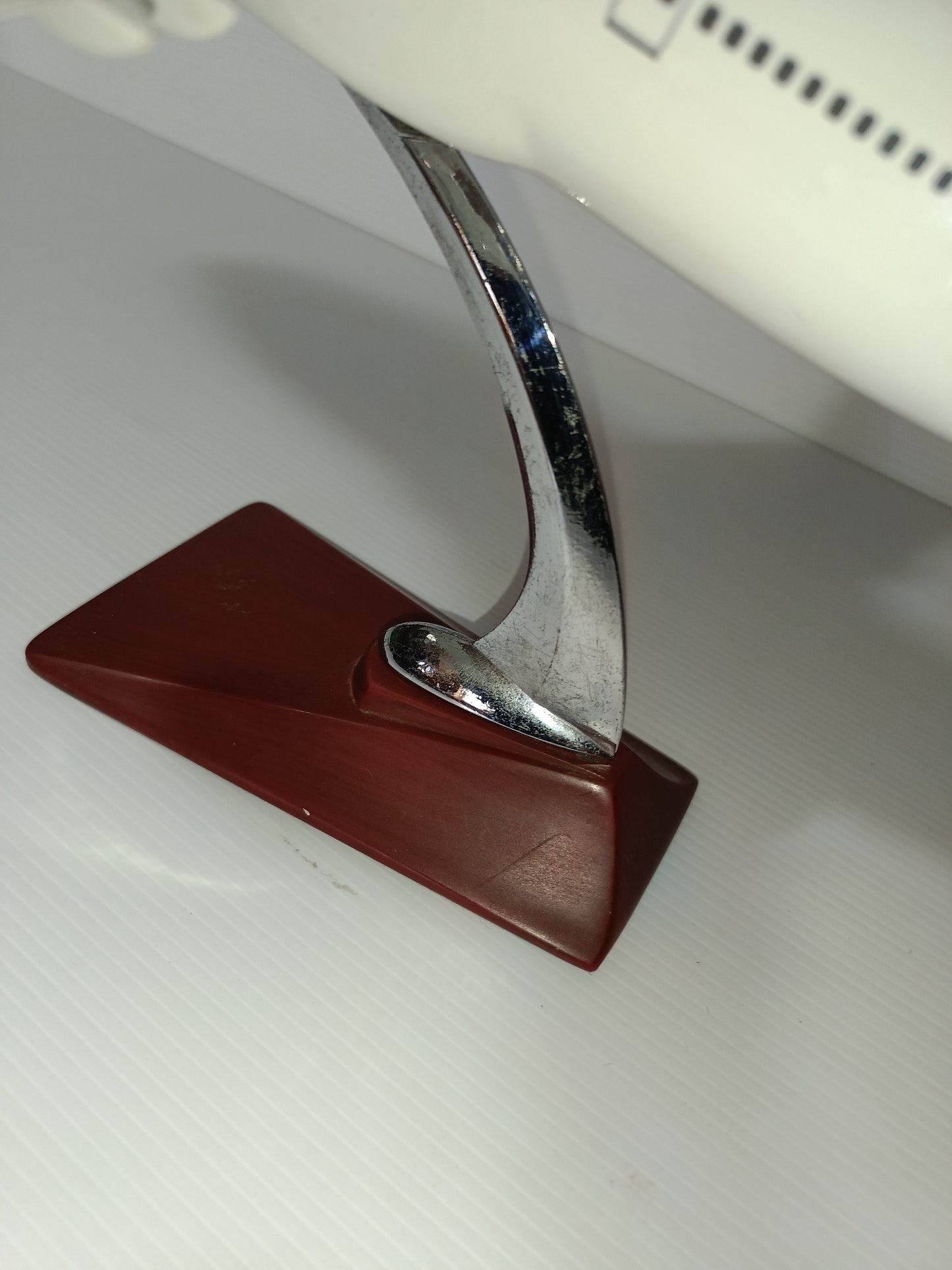 Boeing 747-400 Air France
In resina
Scala 1:120 (?)
Lunghezza cm.45 circa da restaurare