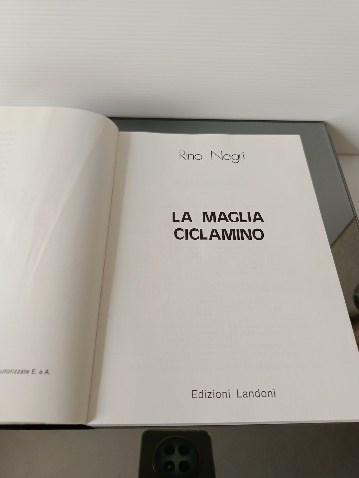 La Maglia Ciclamino Rino Negri Edito nel 1981 da Ediz.Landoni