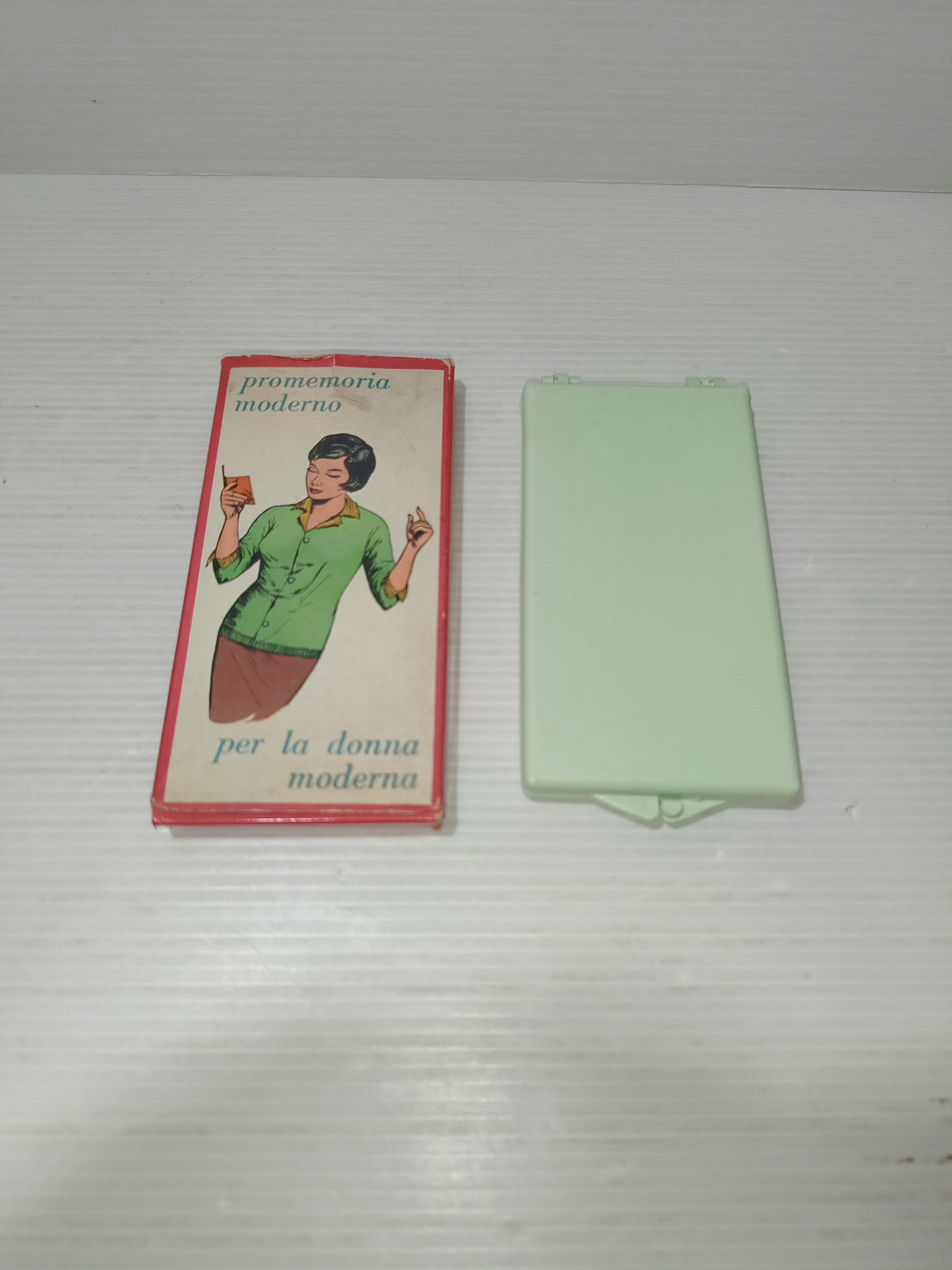 Promemoria Moderno Per La Donna Vintage