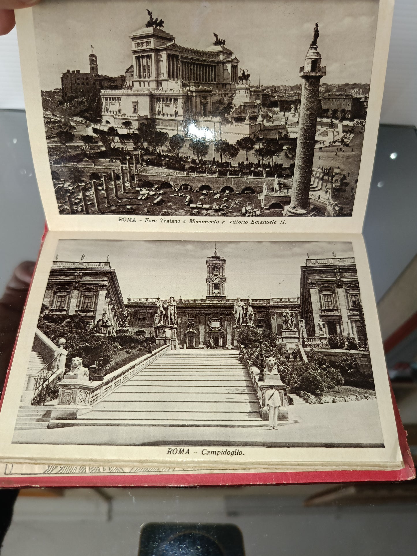 Antico Souvenir Ricordo Di Roma 32 Vedute
Parte II