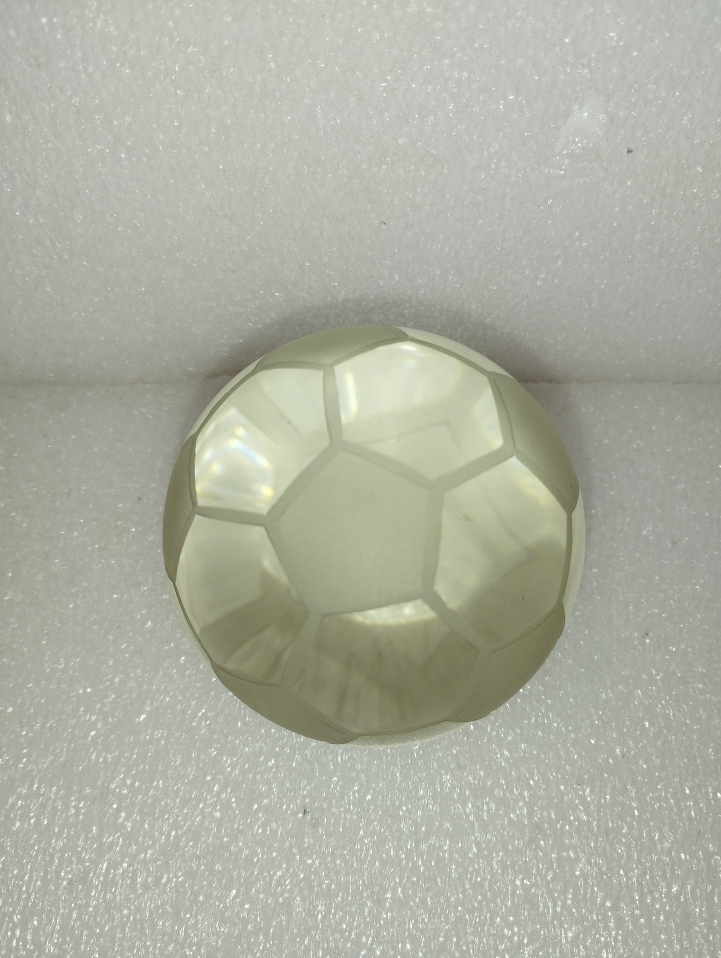 Fermacarte Pallone da calcio in vetro