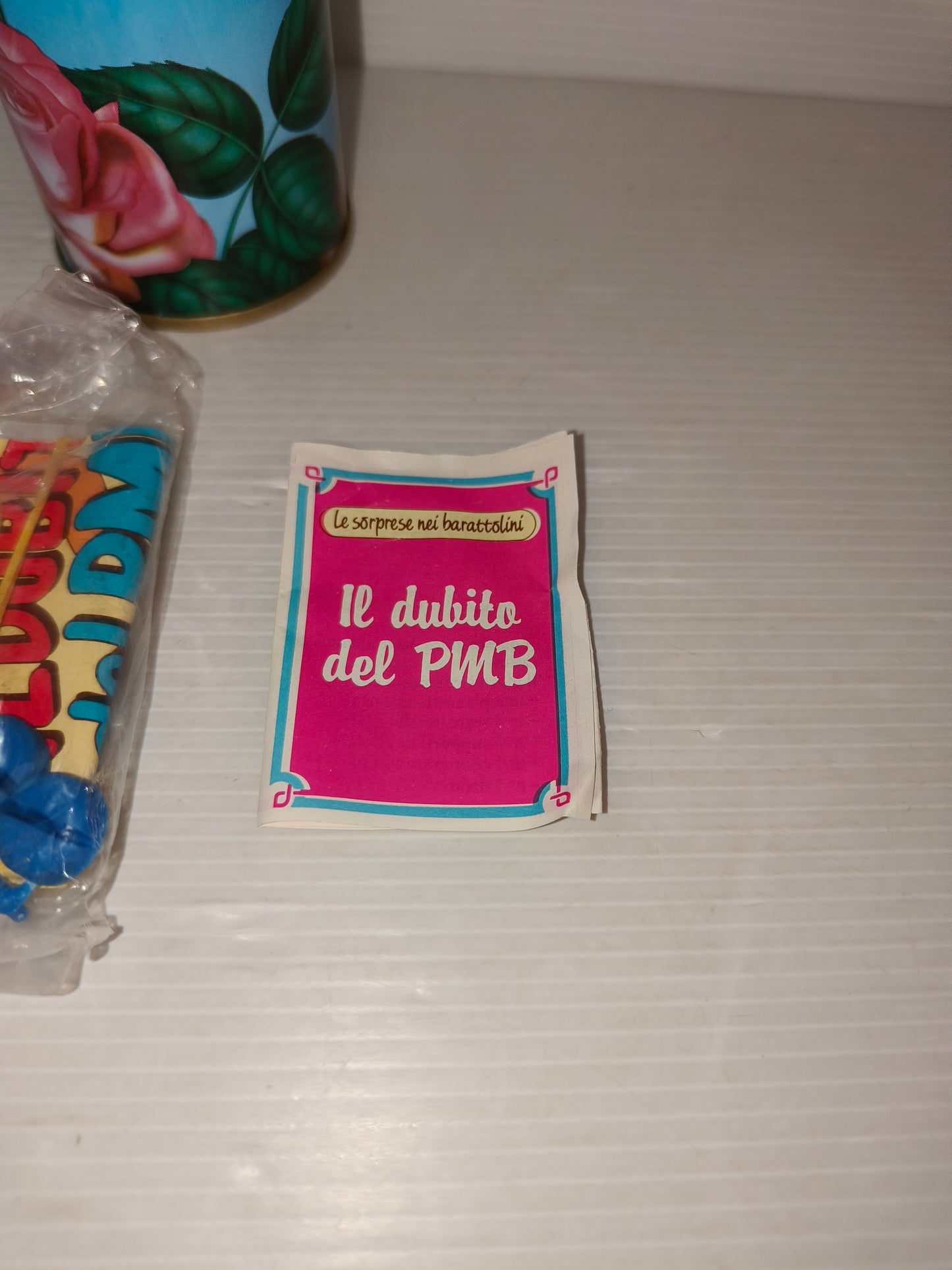 Barattolino Sorpresina Mulino Bianco Il Dubito Del PMB, LEGGI