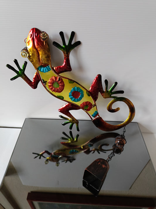 Geco Decorativo In Metallo E Vetro
Lunghezza geco 29 cm circa