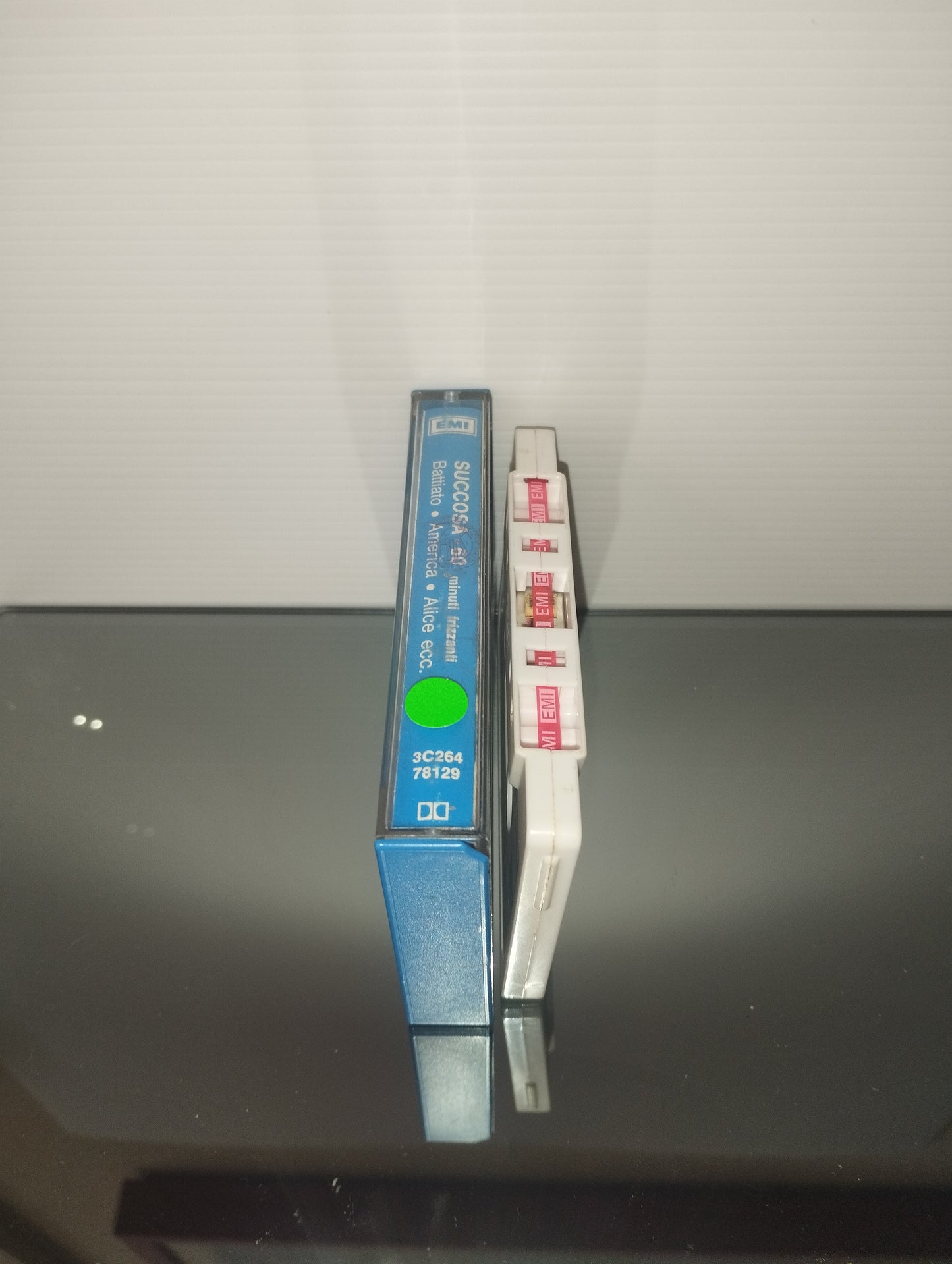 Succosa 60 Minuti Frizzanti Musicassetta