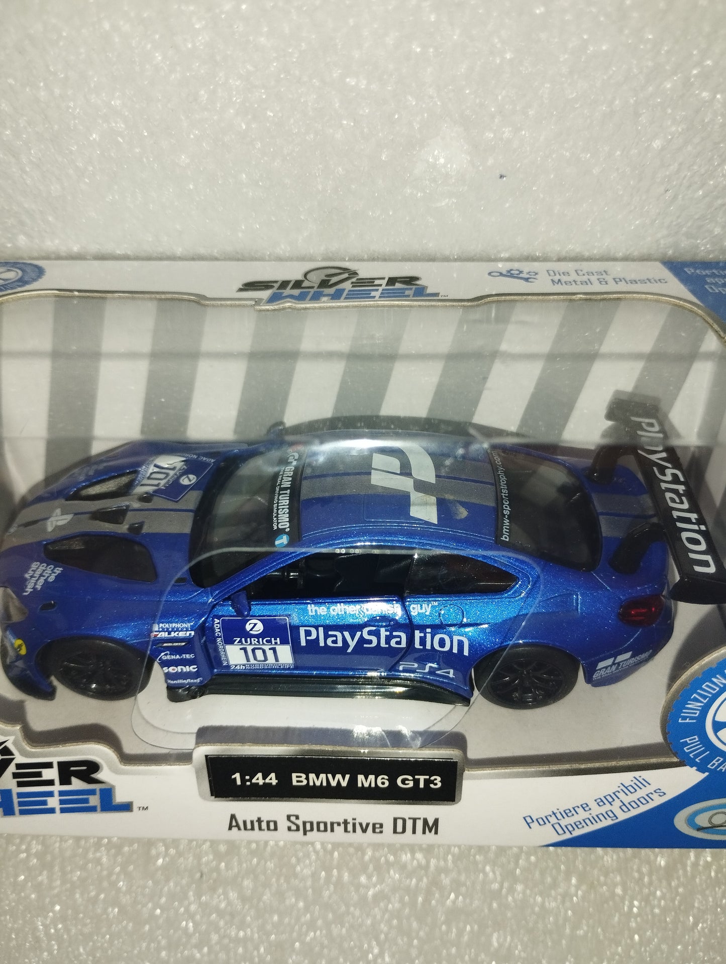 BMW M6 GT3
Scala 1:44 Silver Wheel