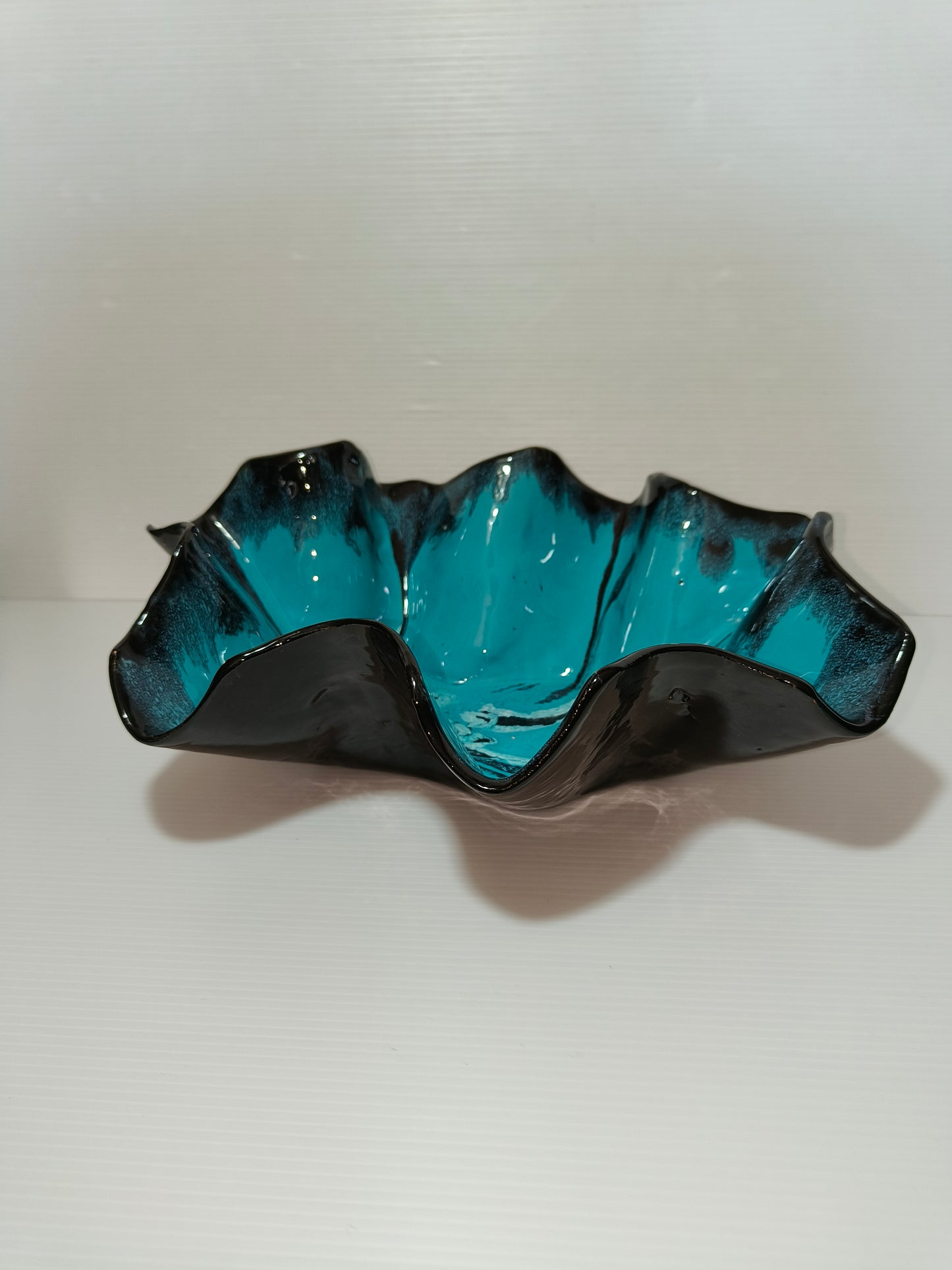 Antico centrotavola Vera Magda Braga in ceramica smaltata, LEGGI