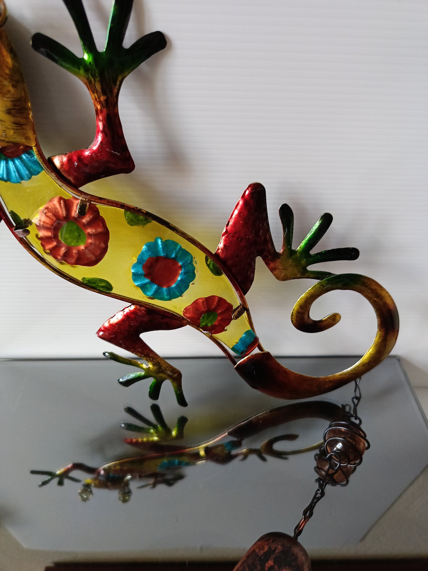 Geco Decorativo In Metallo E Vetro
Lunghezza geco 29 cm circa