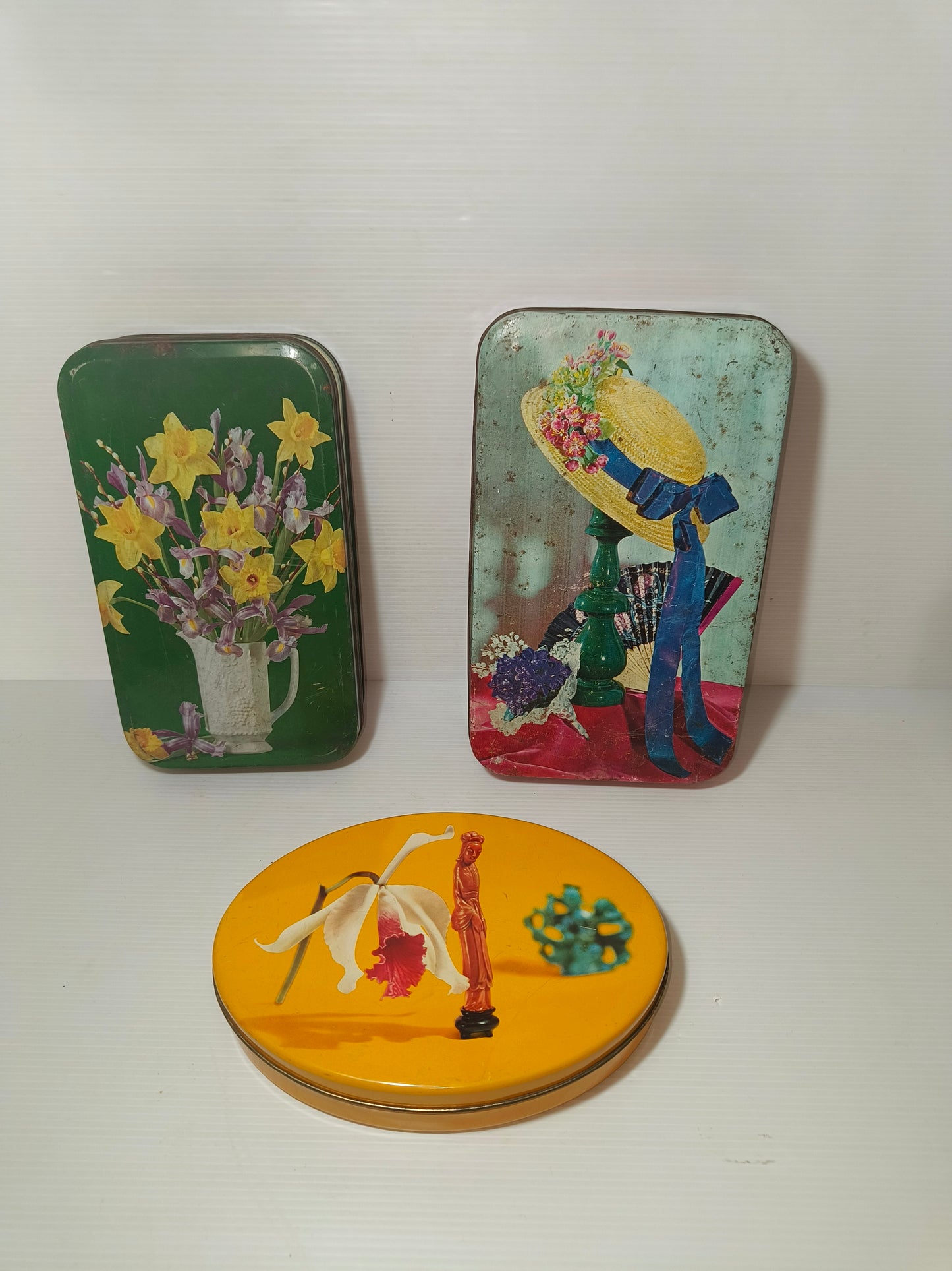 Scatole latta vintage soggetto fiori