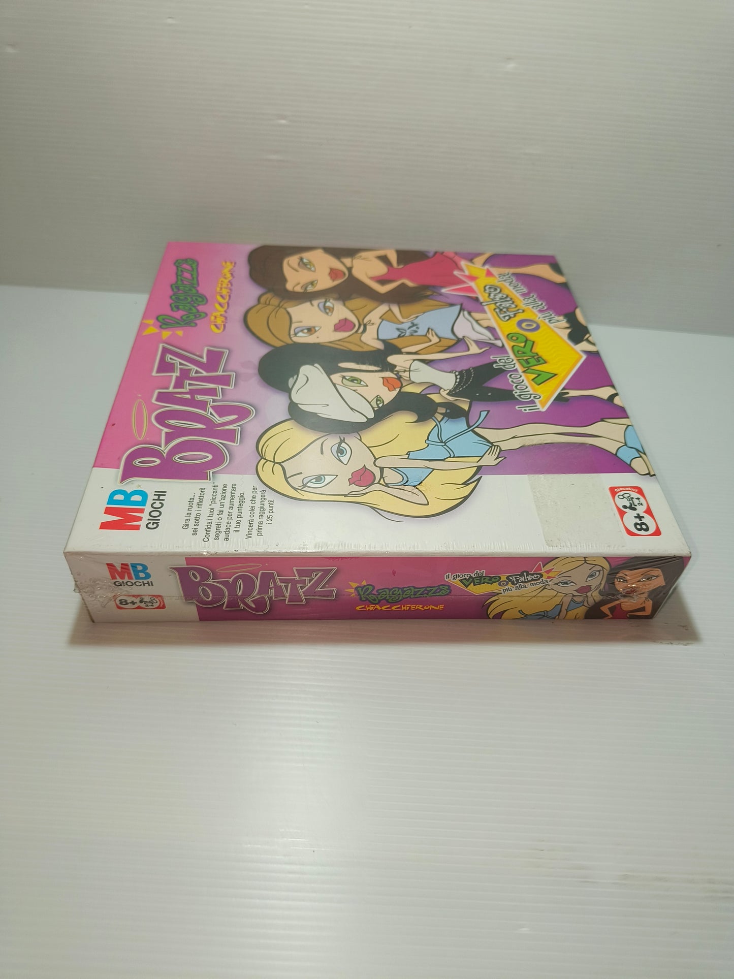 Bratz Chatty Board Game The True or False Game, Sealed