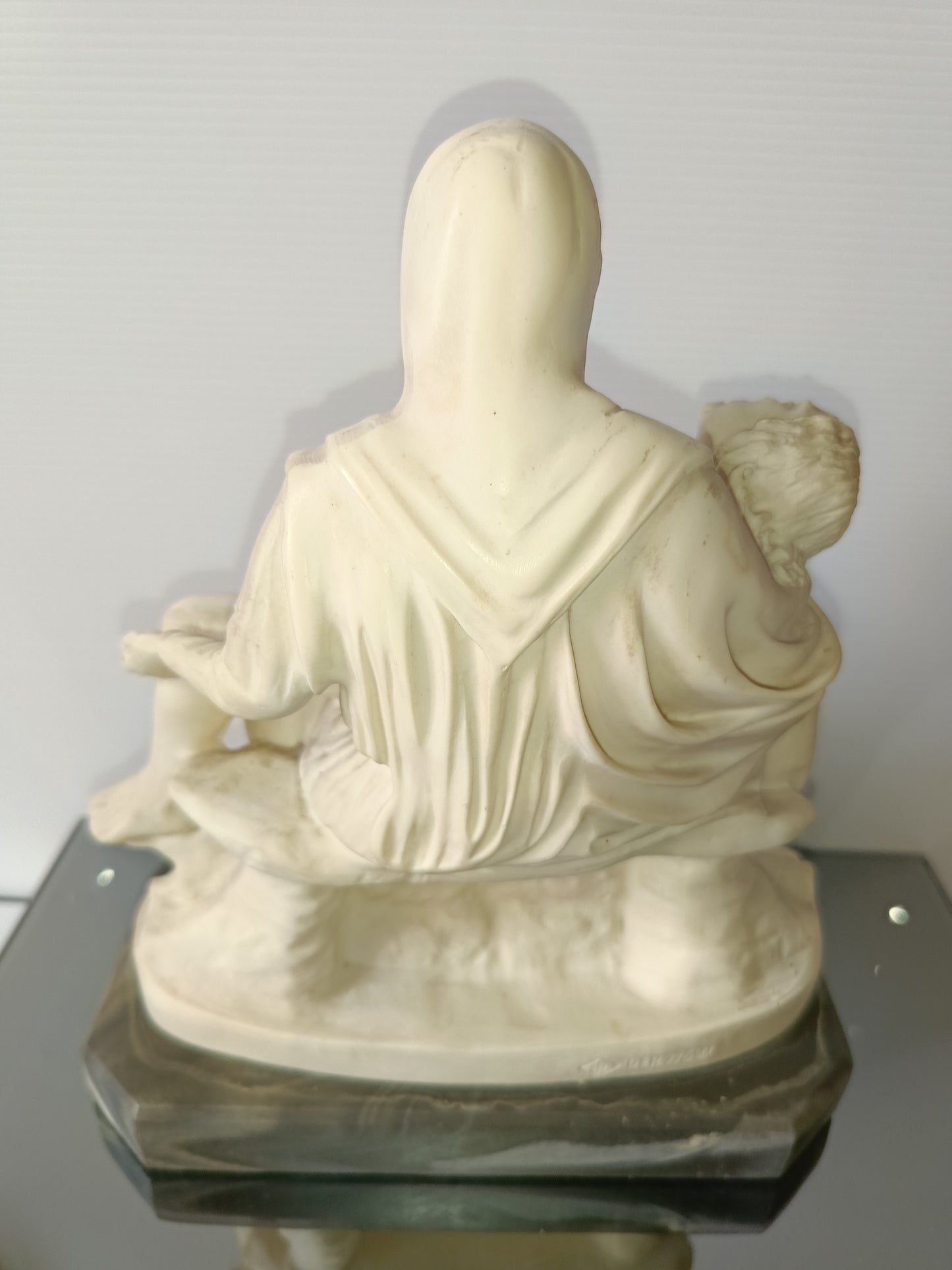 Pietà Di Michelangelo In Marmoresina Vintage