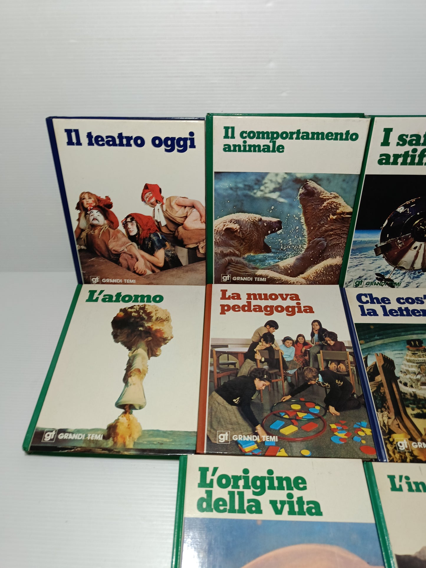 10 Volumi Grandi Temi De Agostini Anni 70
