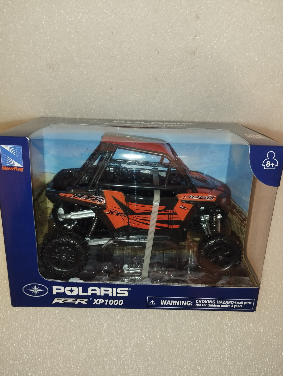 New Ray Polaris RZR XP1000
Die Cast
Scala 1:18