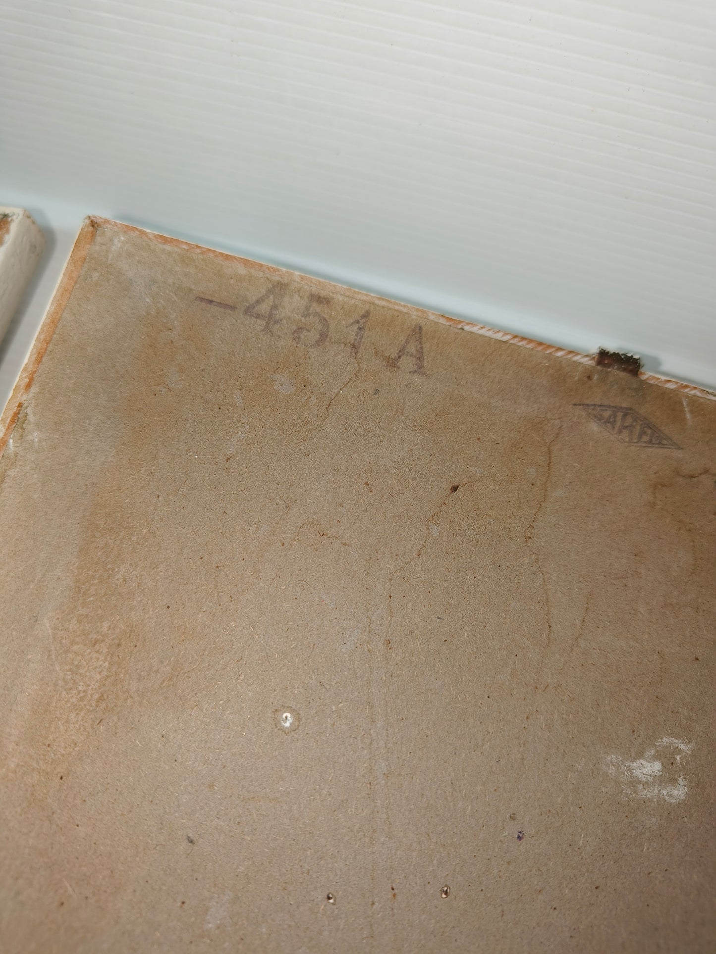 Personaggi in gesso Sarem con cornice anni 60, LEGGI BENE