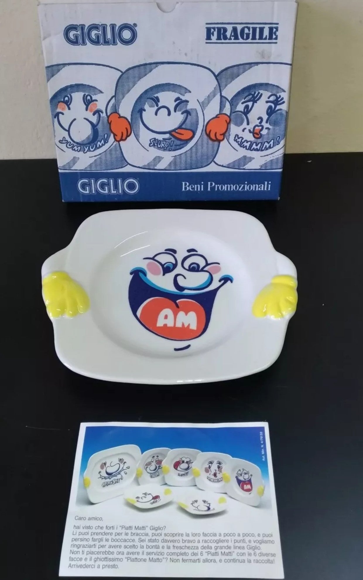 Piatto"piatti matti"gadget Giglio con scatola, anni 80