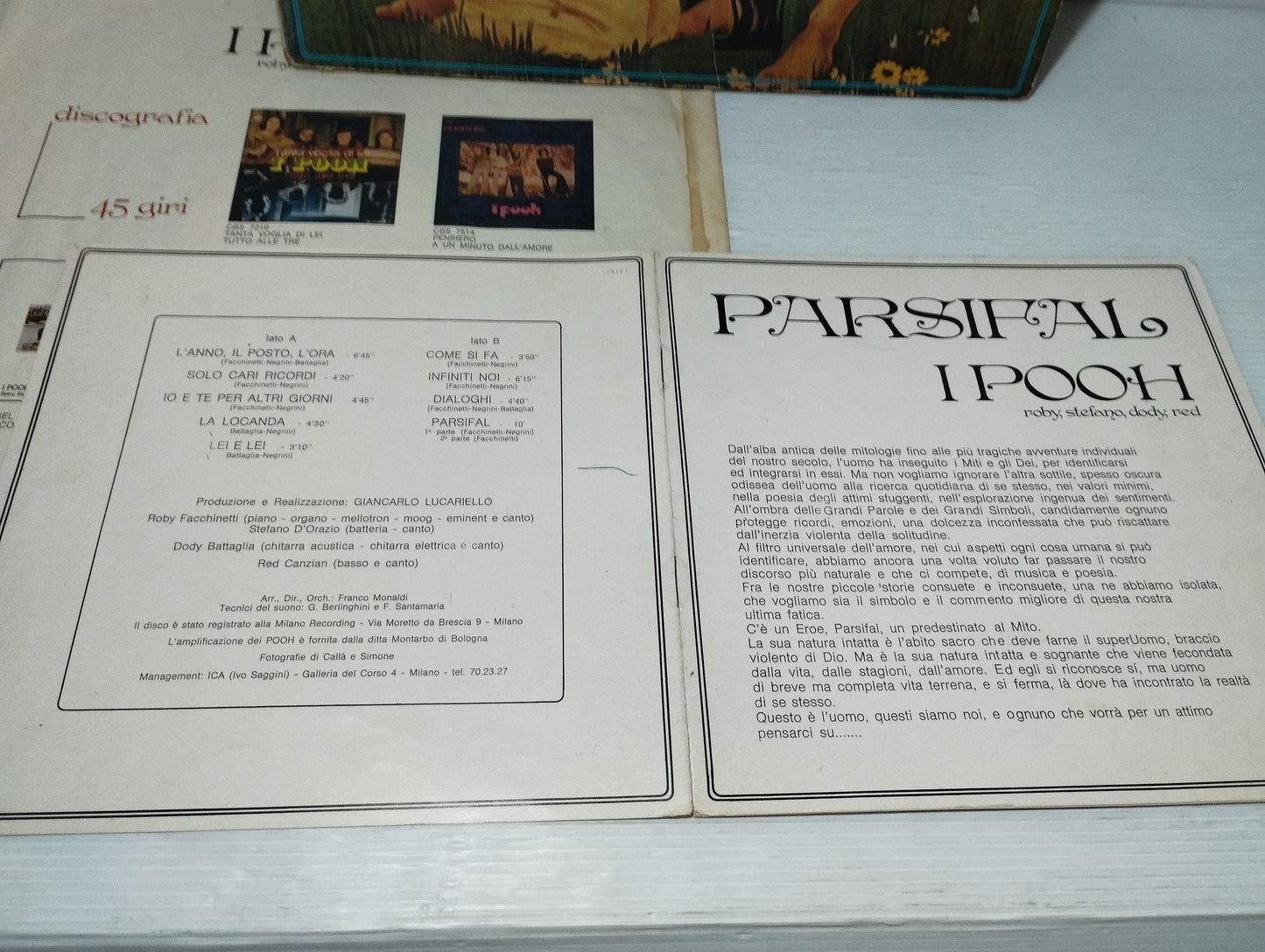 Parsifal I Pooh Lp 33 Giri
Edito nel 1973 da CBS Cod.S 69043
Prima Edizione con inserto
