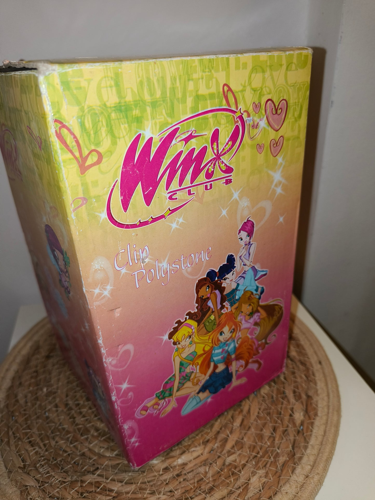 Statuina Winx Bloom in resina, LEGGI