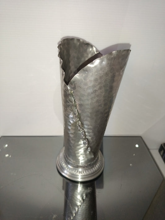 Vaso In Peltro Vintage