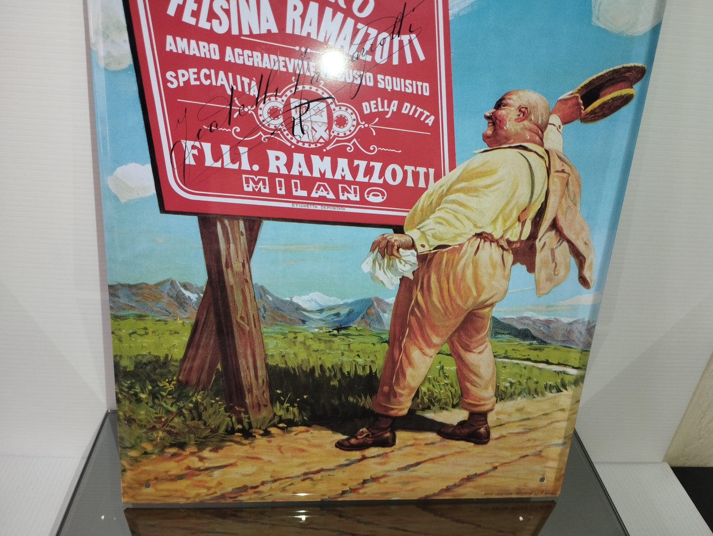 Targa In Metallo Ramazzotti Milano
Misure 34 x 24 cm
Trattasi di Riproduzione