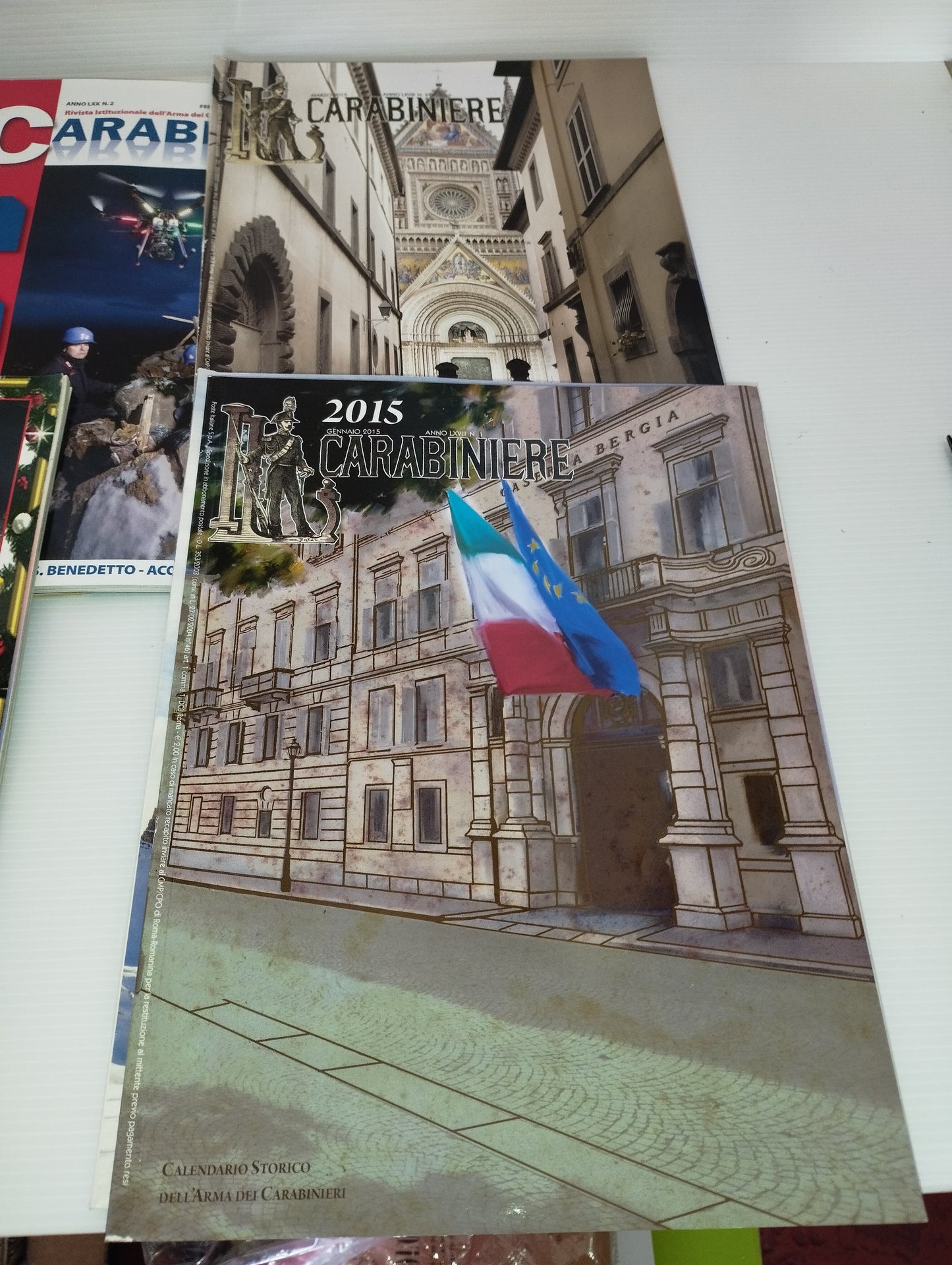 8 Riviste Il Carabiniere Anno 2014/15