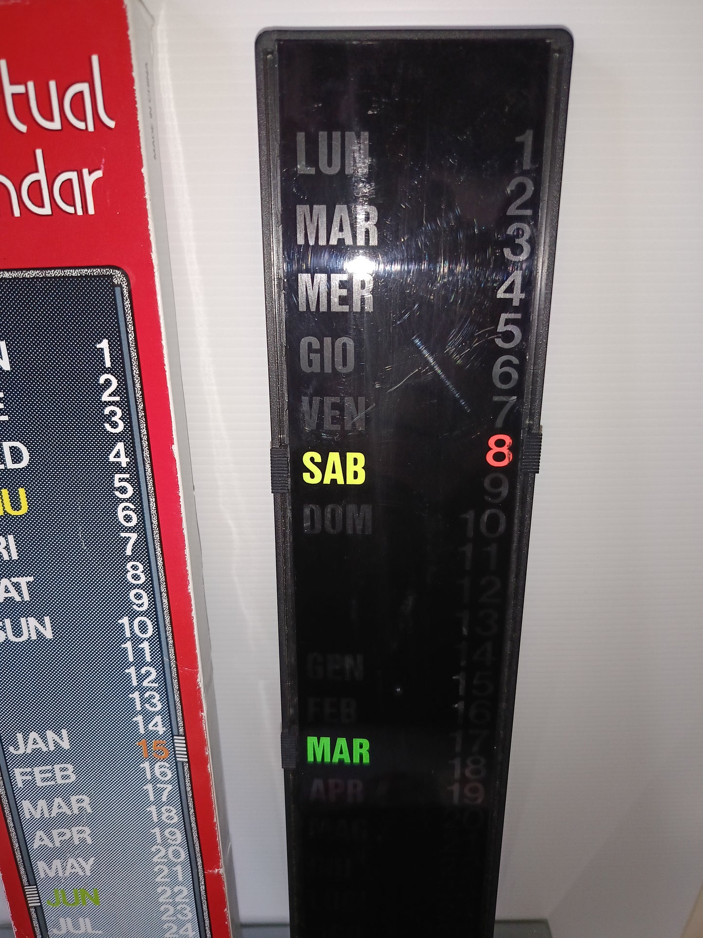 Calendario Perpetuo Sutter Vintage
in plastica